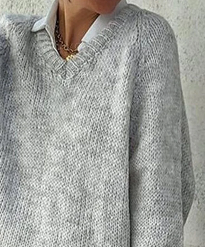 Oliver™ | Chunky knit V-neck sweater
