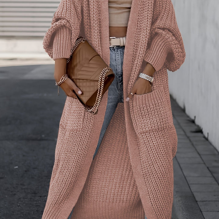 Suri™ | Elegant Deep V-Neck Cardigan - Comfort and Elegance