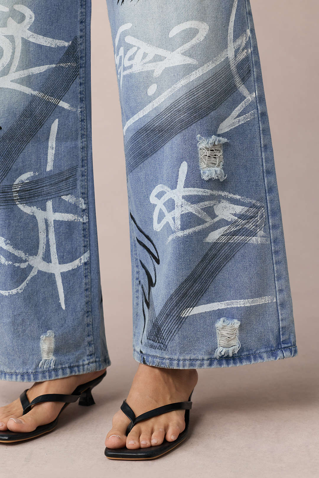 Denim Graffiti Print Zipper Straight Leg Jeans
