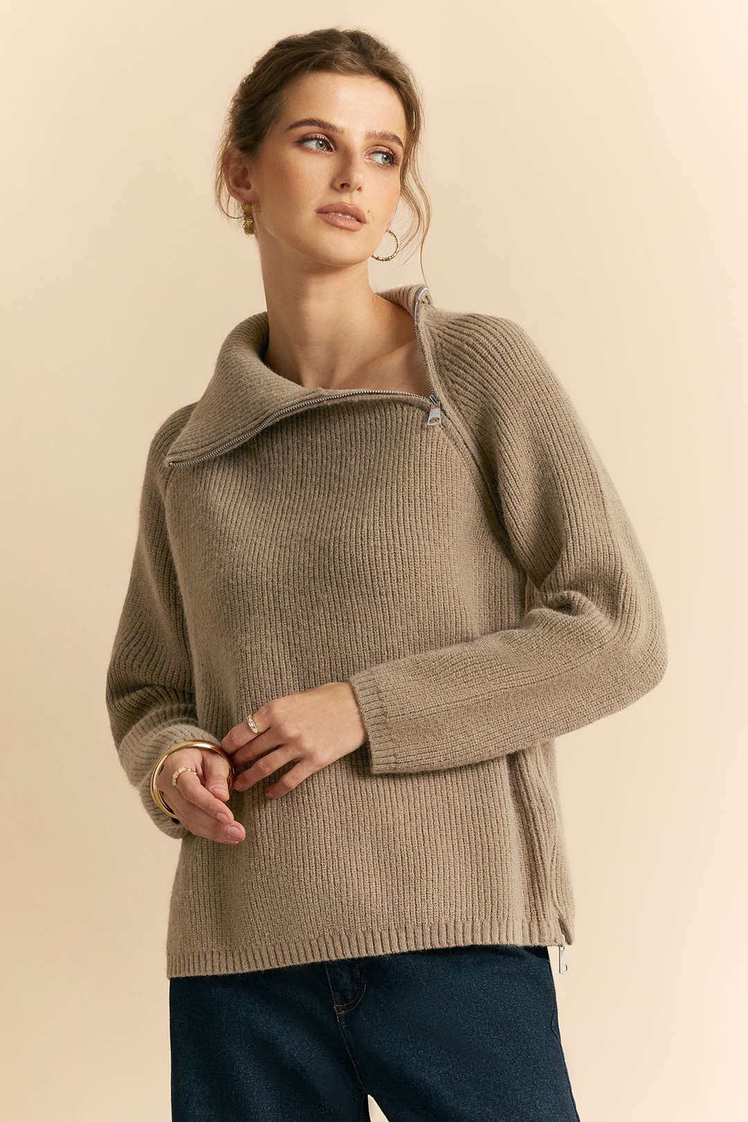 Knit Zipper Turn-Down Collar Long-Sleeve Top