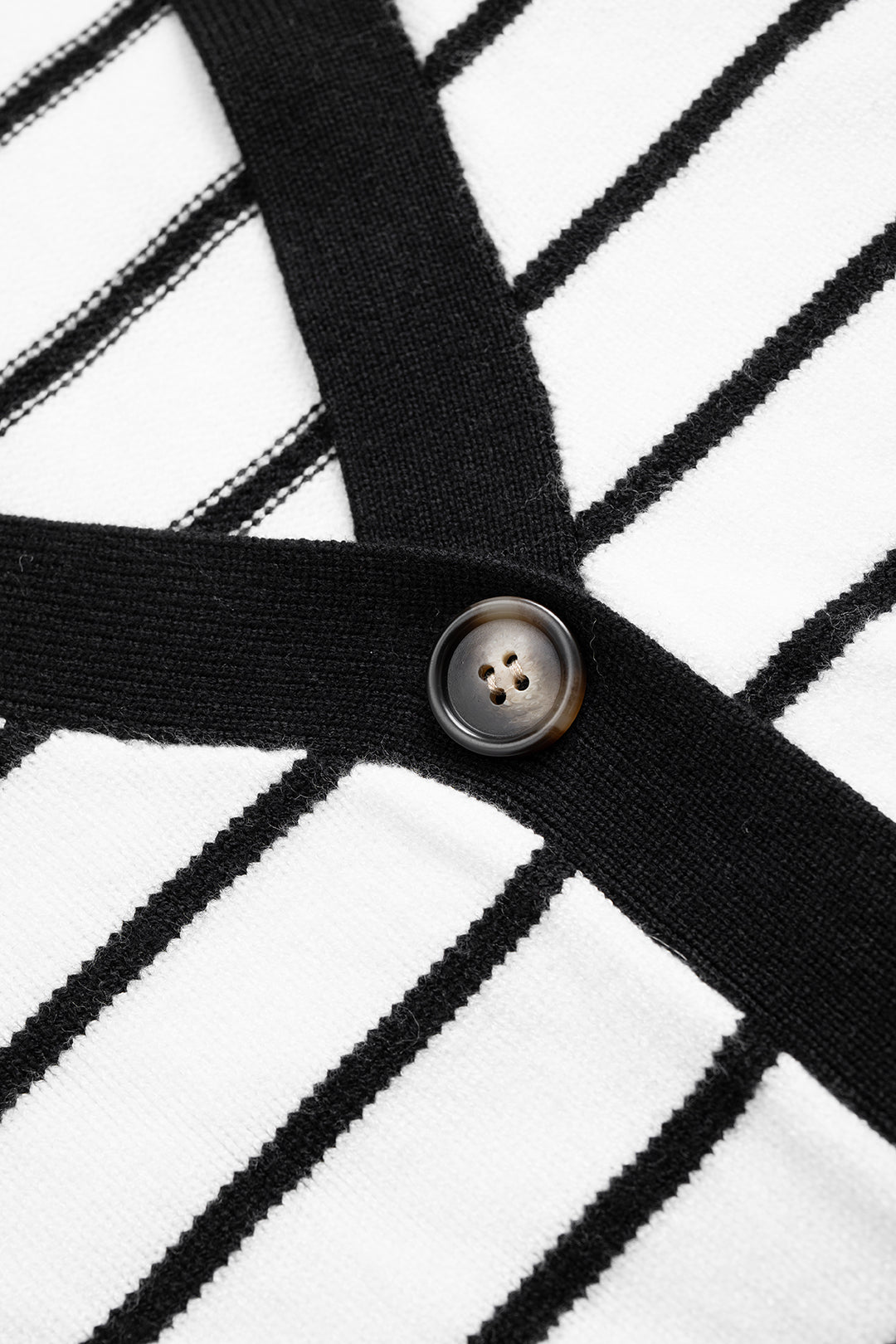 Knit Contrast Stripes Print V-Neck Button Cardigan