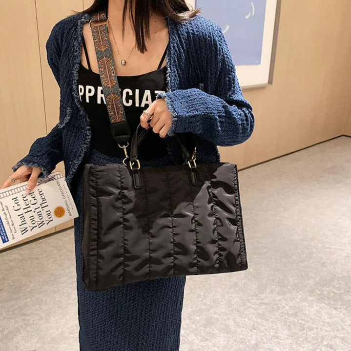 Lelah | Tote Bag