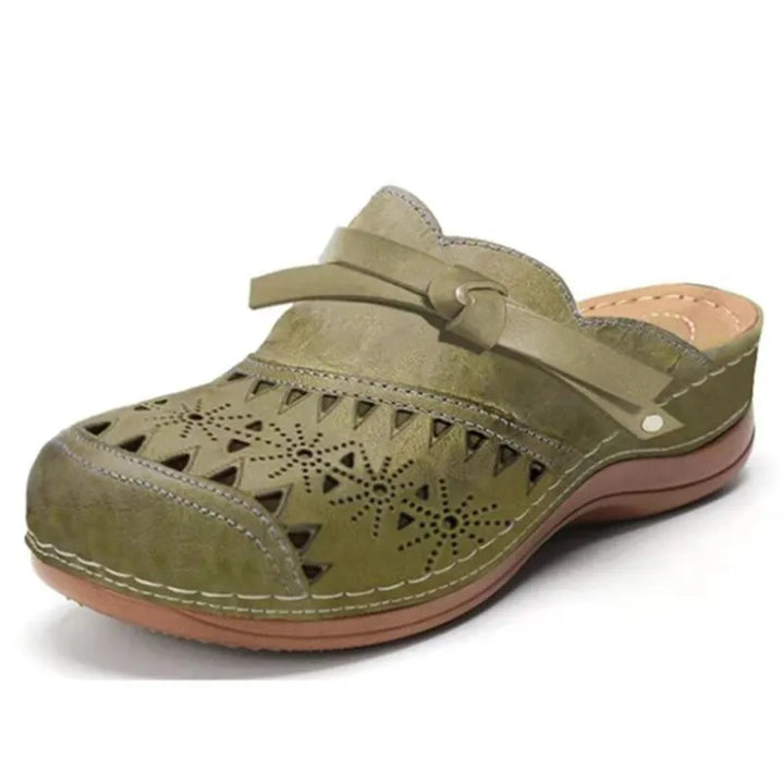 Laya™ - Elegant Clogs