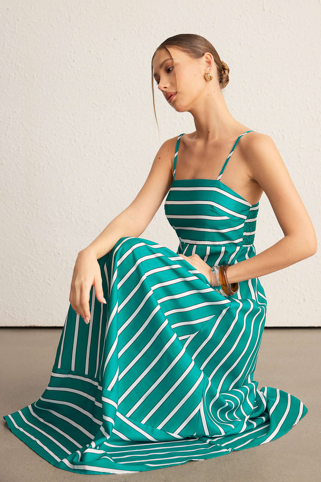 Stripes Print Backless Smocked Pocket Sleeveless Maxi Dress