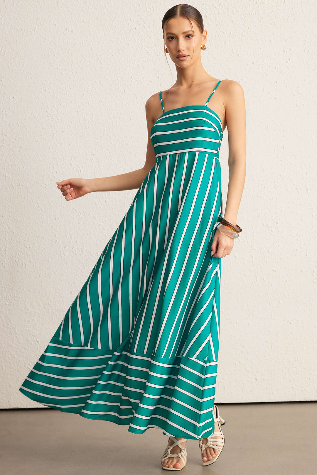 Stripes Print Backless Smocked Pocket Sleeveless Maxi Dress
